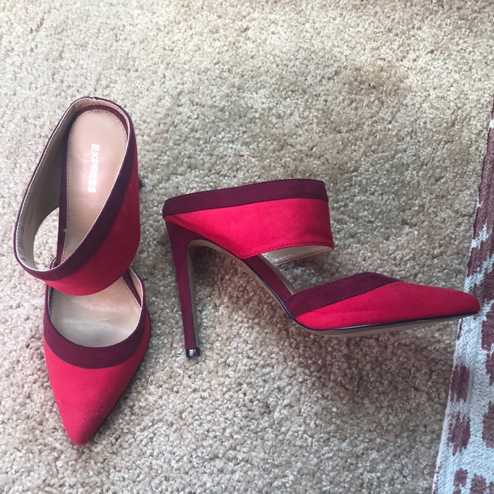 Express heels